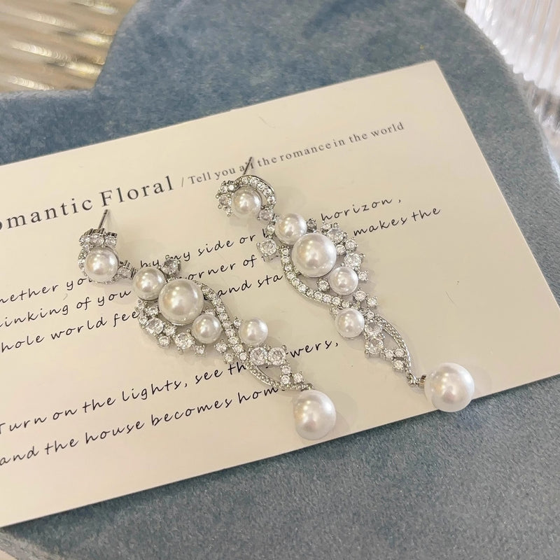 Zircon Pearl Tassel Light Luxury French